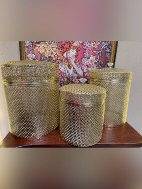 Vintage inspired, filigree mirrored nesting baskets